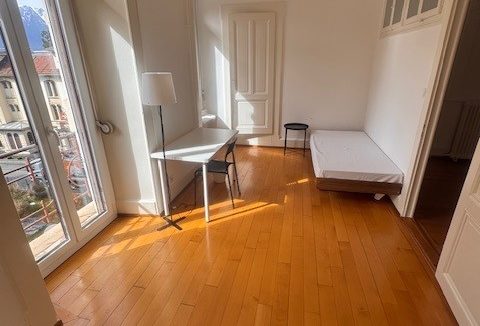Chambre - bureau