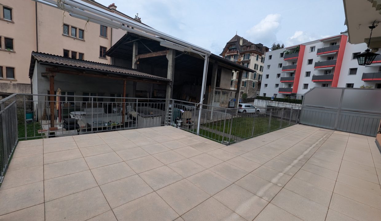PXL_20250326_105227335