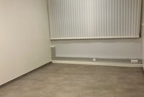 Salle-bureau 3