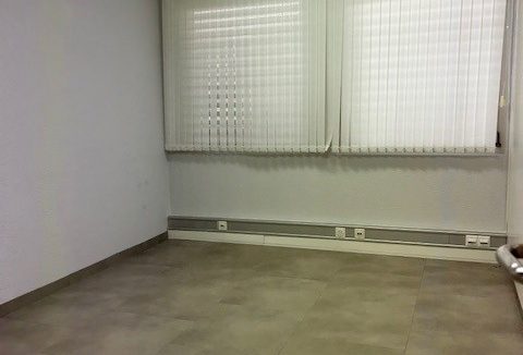 Salle-bureau 4