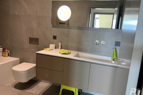 sdb-wc 02